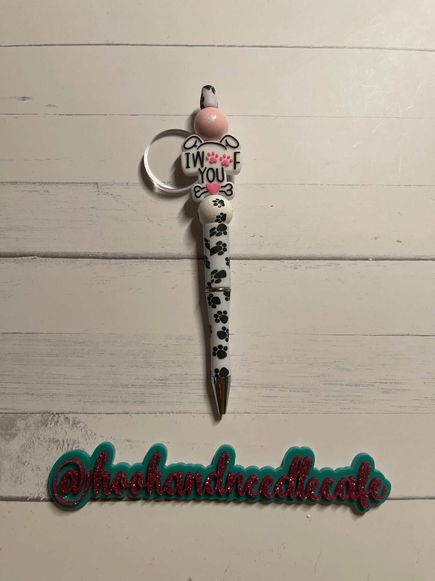 Dog Mom Focal Beaded Pen