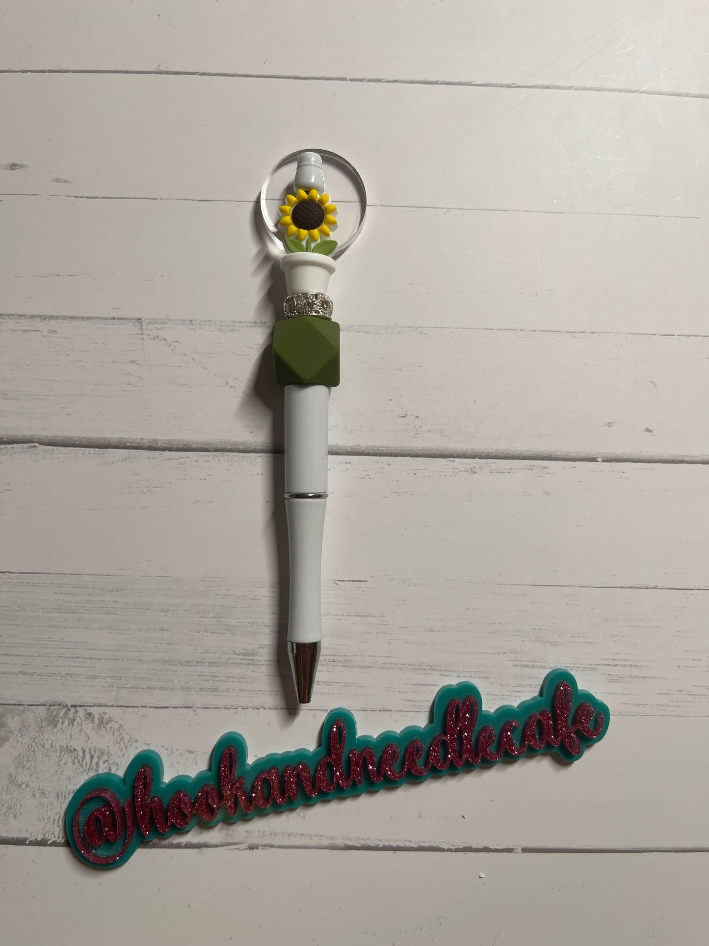 Good Vibes Focal Beaded Pen