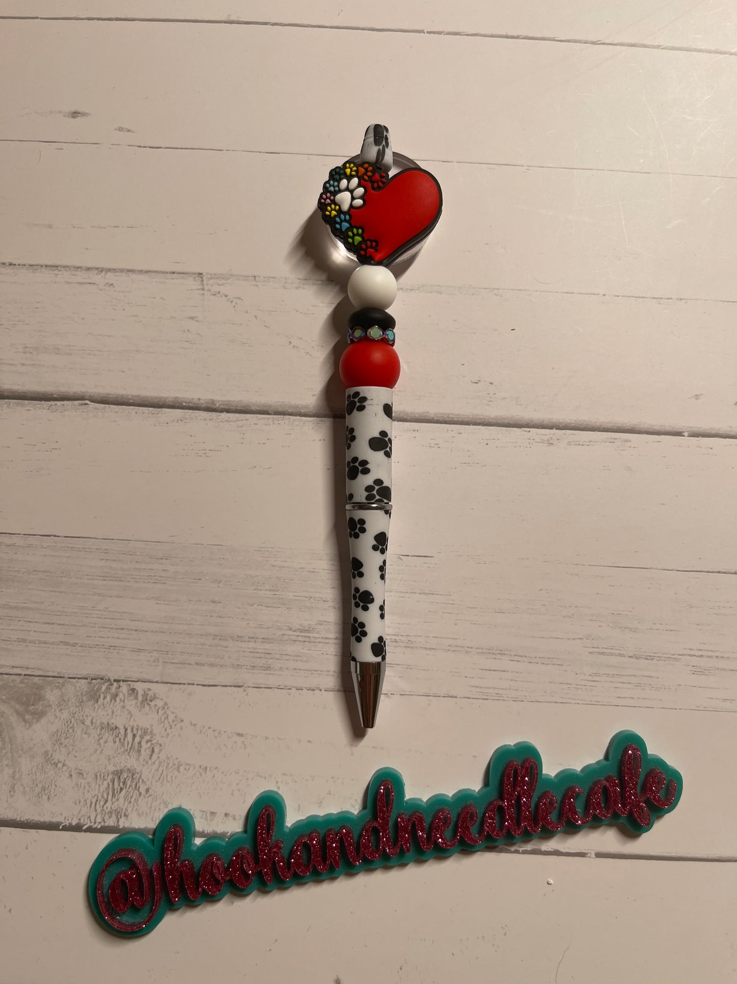 Dog Mom Focal Beaded Pen