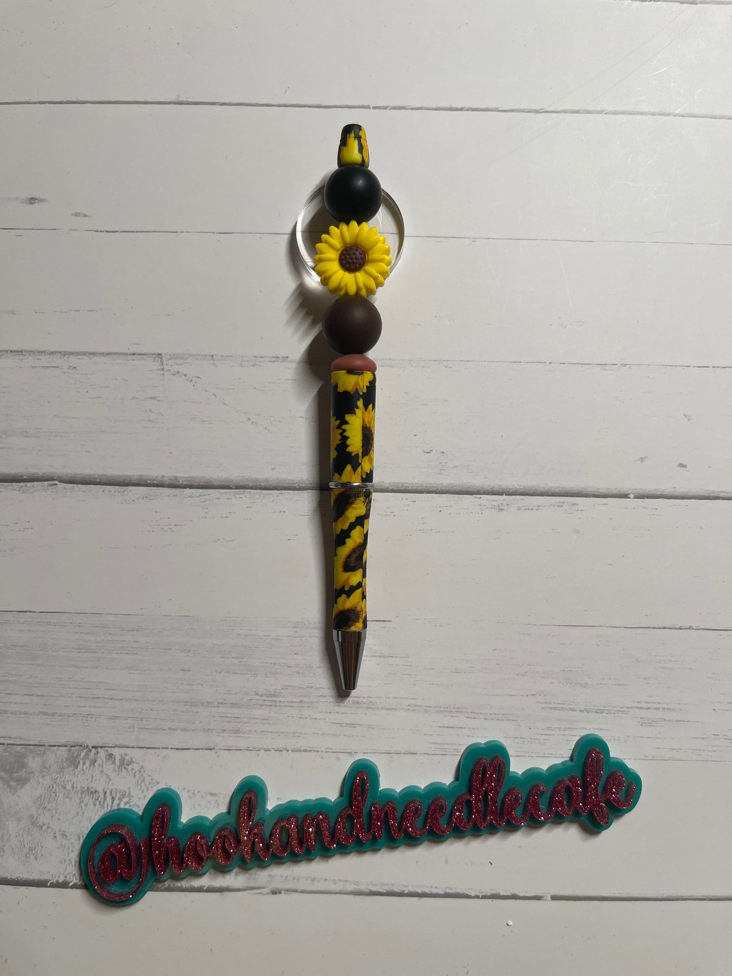 Good Vibes Focal Beaded Pen
