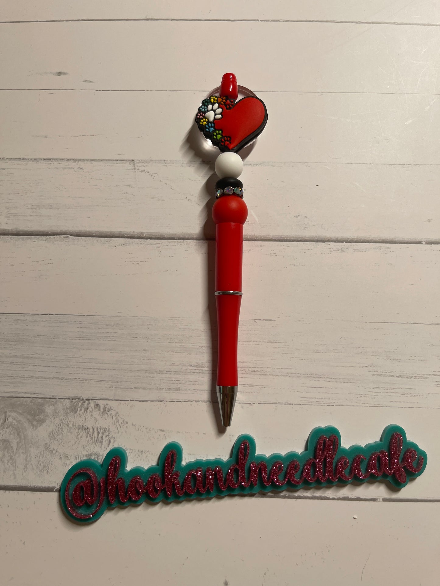 Dog Mom Focal Beaded Pen