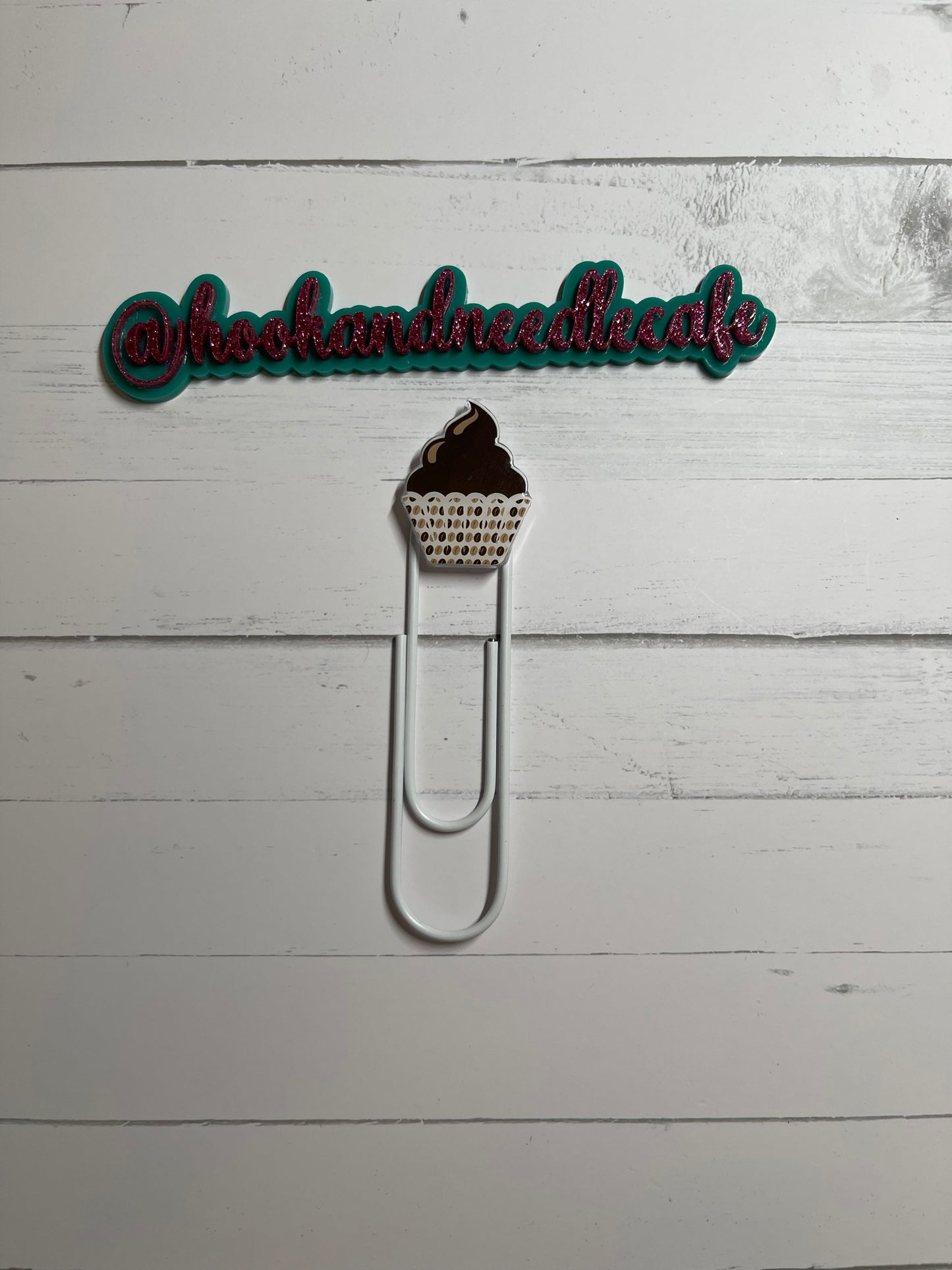 Jumbo paper clip Bookmark- paper clip bookmark